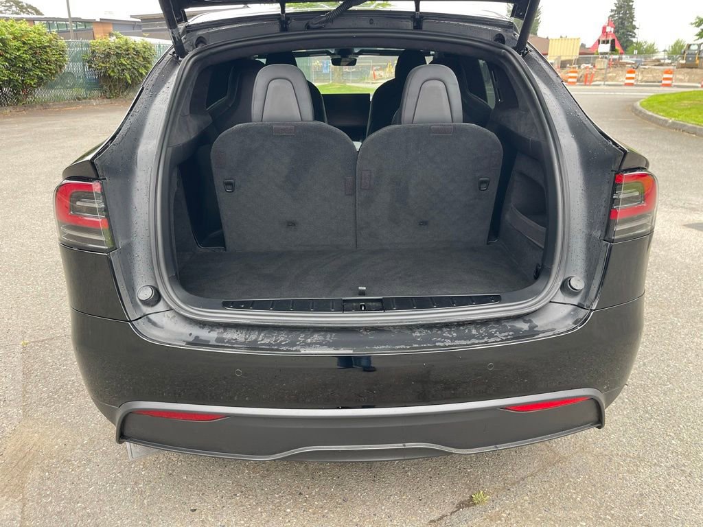 Used 2022 Tesla Model X Plaid AWD/4WD image 4