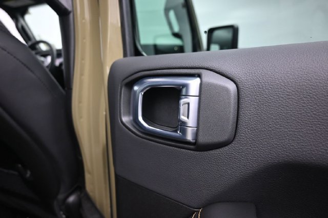New 2026 Jeep Wrangler Unlimited Sahara AWD/4WD image 46