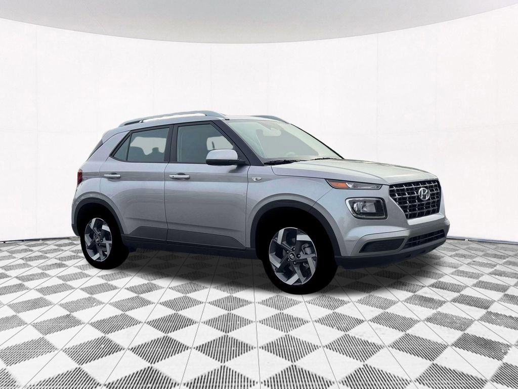 New 2026 Hyundai Venue SEL image 16