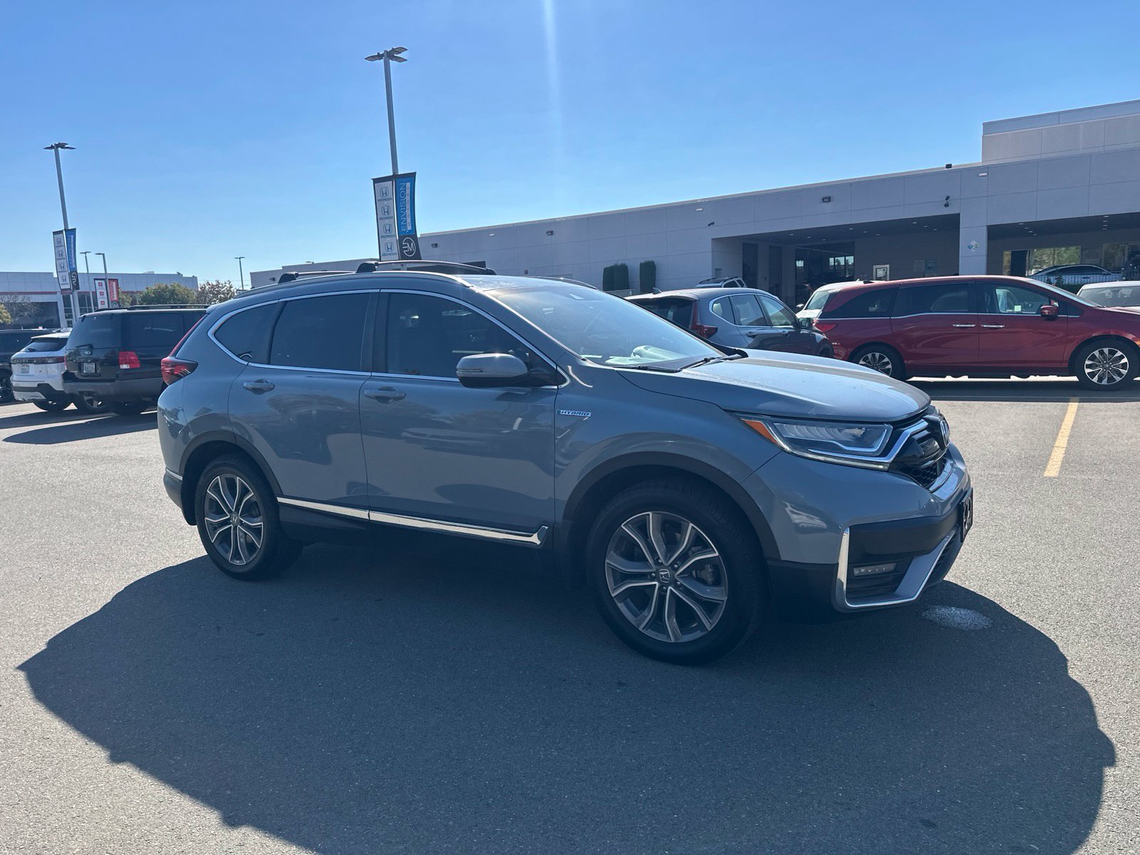 Used 2022 Honda CR-V Touring image 2