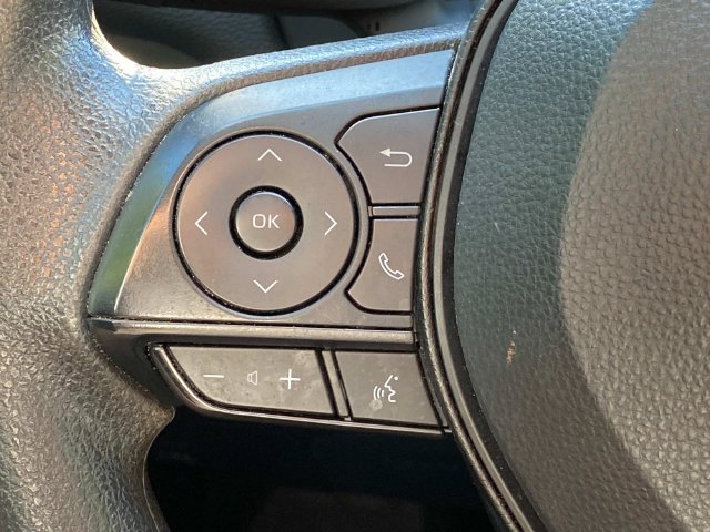 Used 2025 Toyota RAV4 LE AWD/4WD image 17