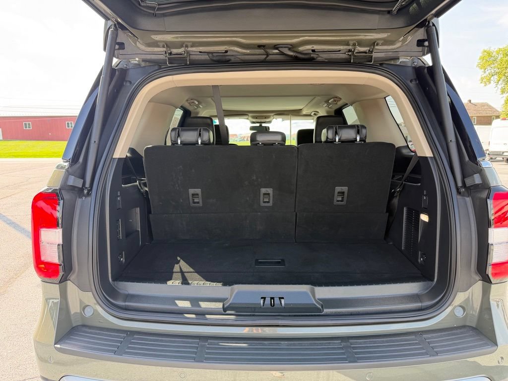 Certified 2024 Ford Expedition XLT AWD/4WD image 22