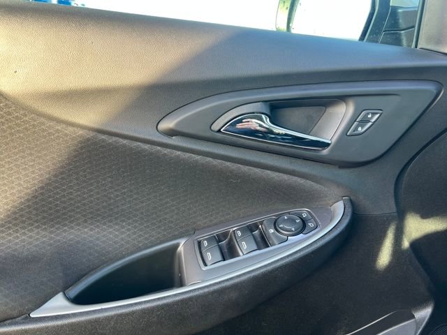 Used 2025 Chevrolet Malibu LT image 26