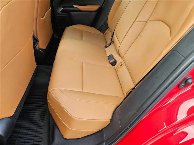 Used 2022 Lexus UX 200 image 18