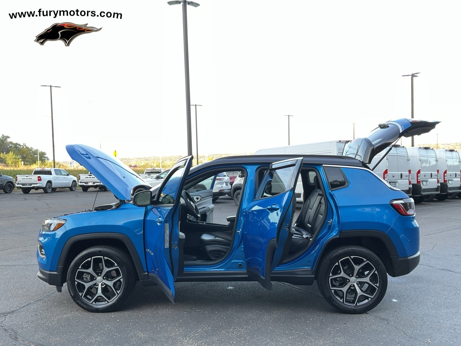 Used 2024 Jeep Compass Limited image 34