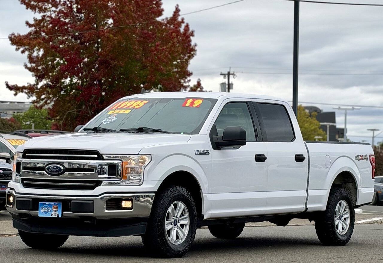 Used 2019 Ford F150 XLT w/ Trailer Tow Package AWD/4WD image 4