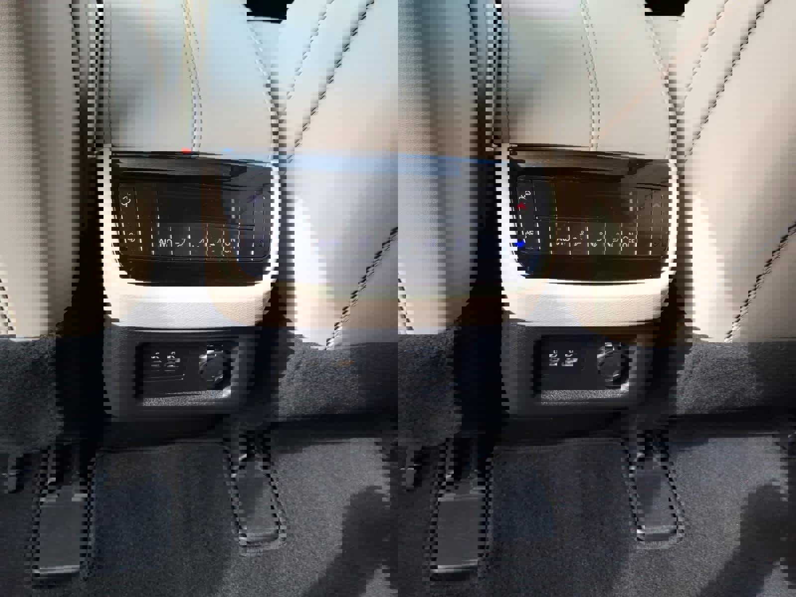 Certified 2023 INFINITI QX60 Luxe w/ Cargo Package image 17