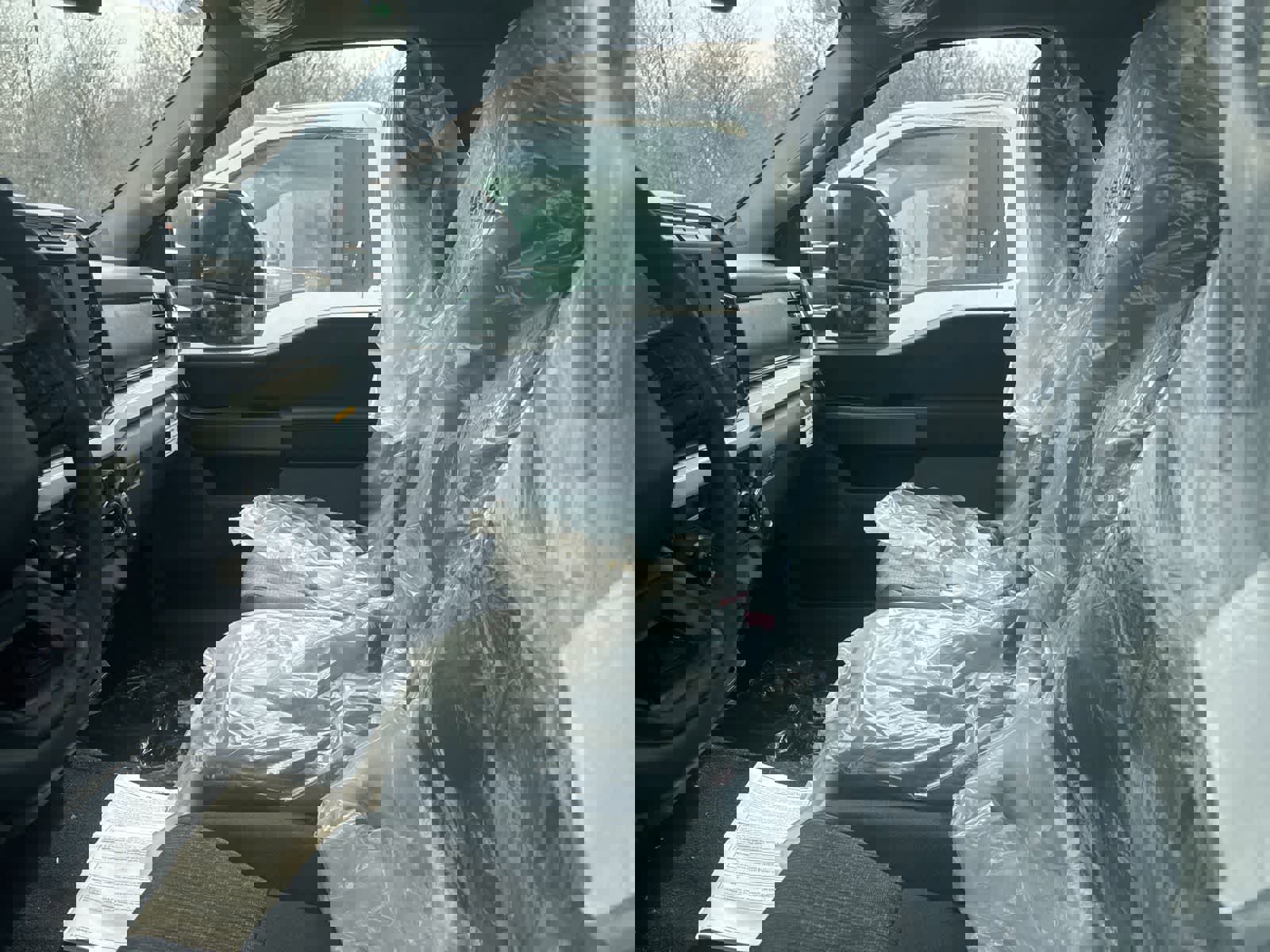 New 2023 Ford F450 XLT w/ XLT Value Package image 28