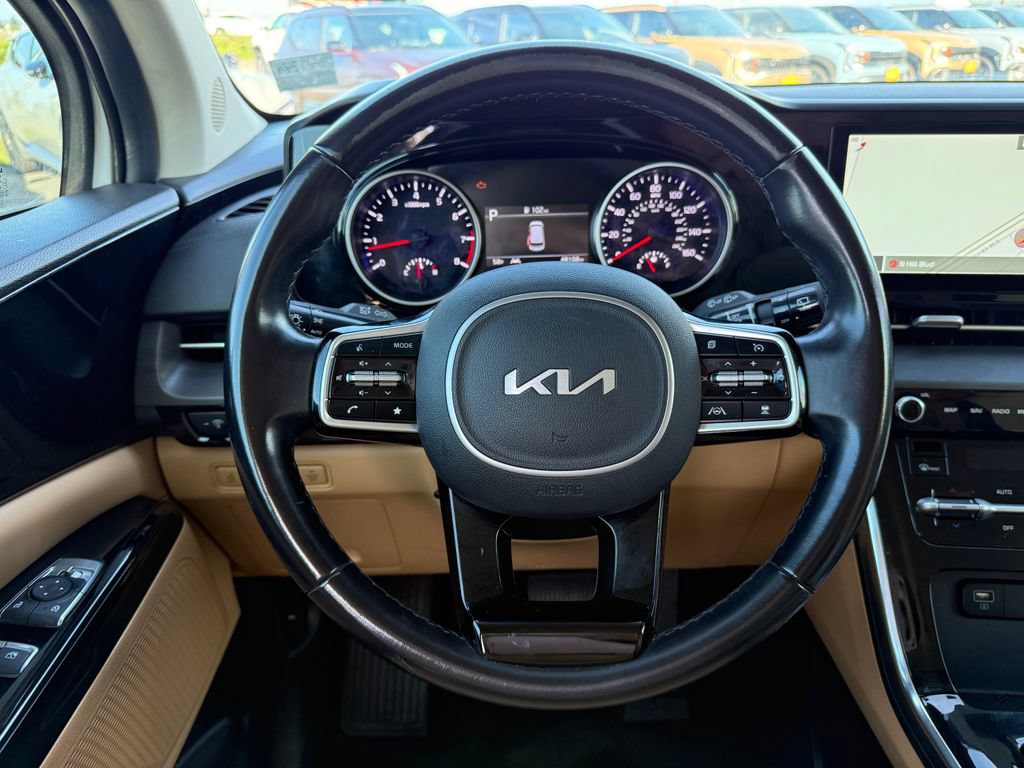 Certified 2022 Kia Carnival EX FWD image 22