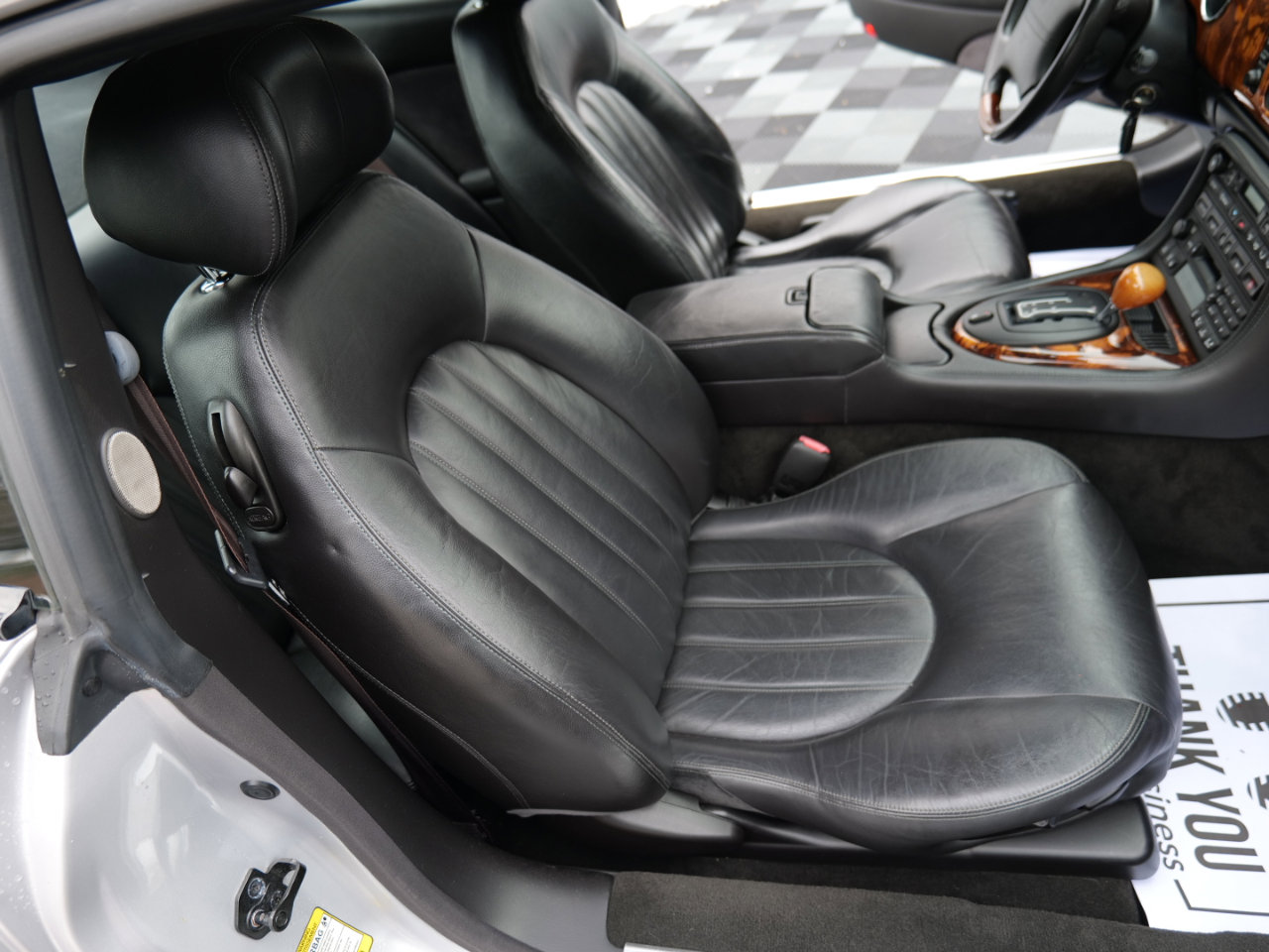 Used 2004 Jaguar XK8 Coupe image 33