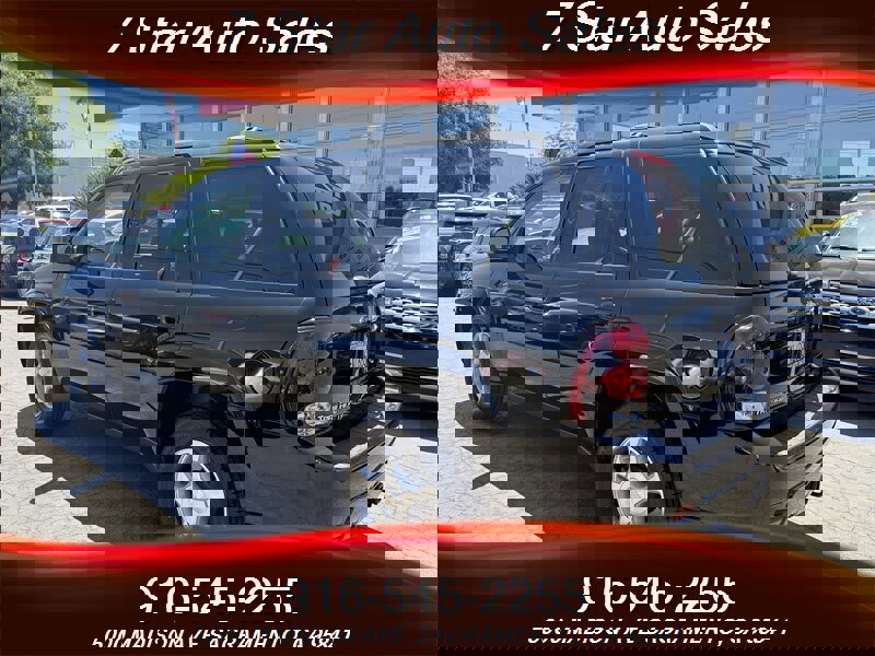 Used 2009 Chevrolet TrailBlazer LT w/ Cargo Convenience Package image 6