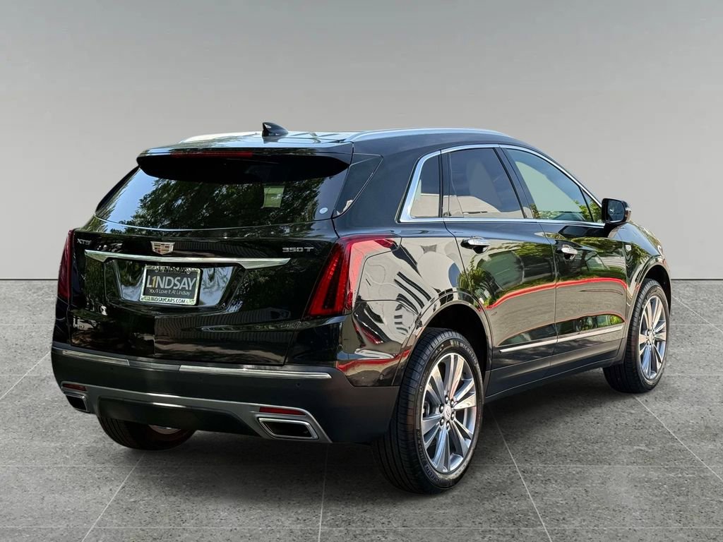 Used 2025 Cadillac XT5 Premium Luxury w/ Technology Package AWD/4WD image 10