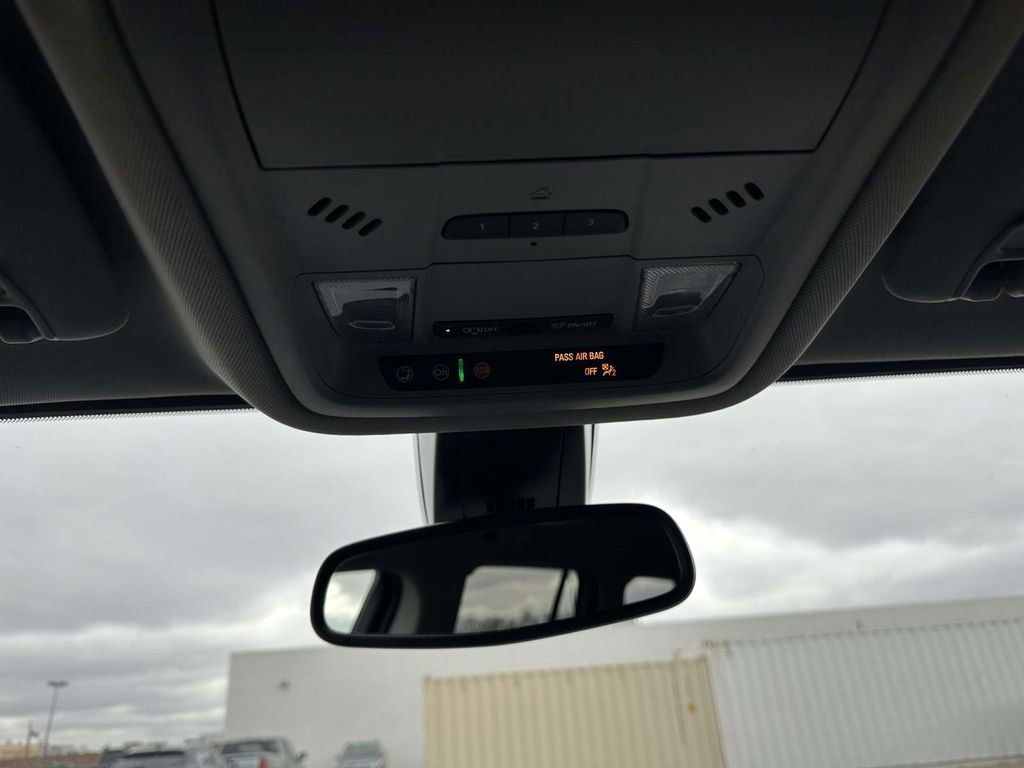 Certified 2023 GMC Acadia SLT w/ Elevation Edition image 31