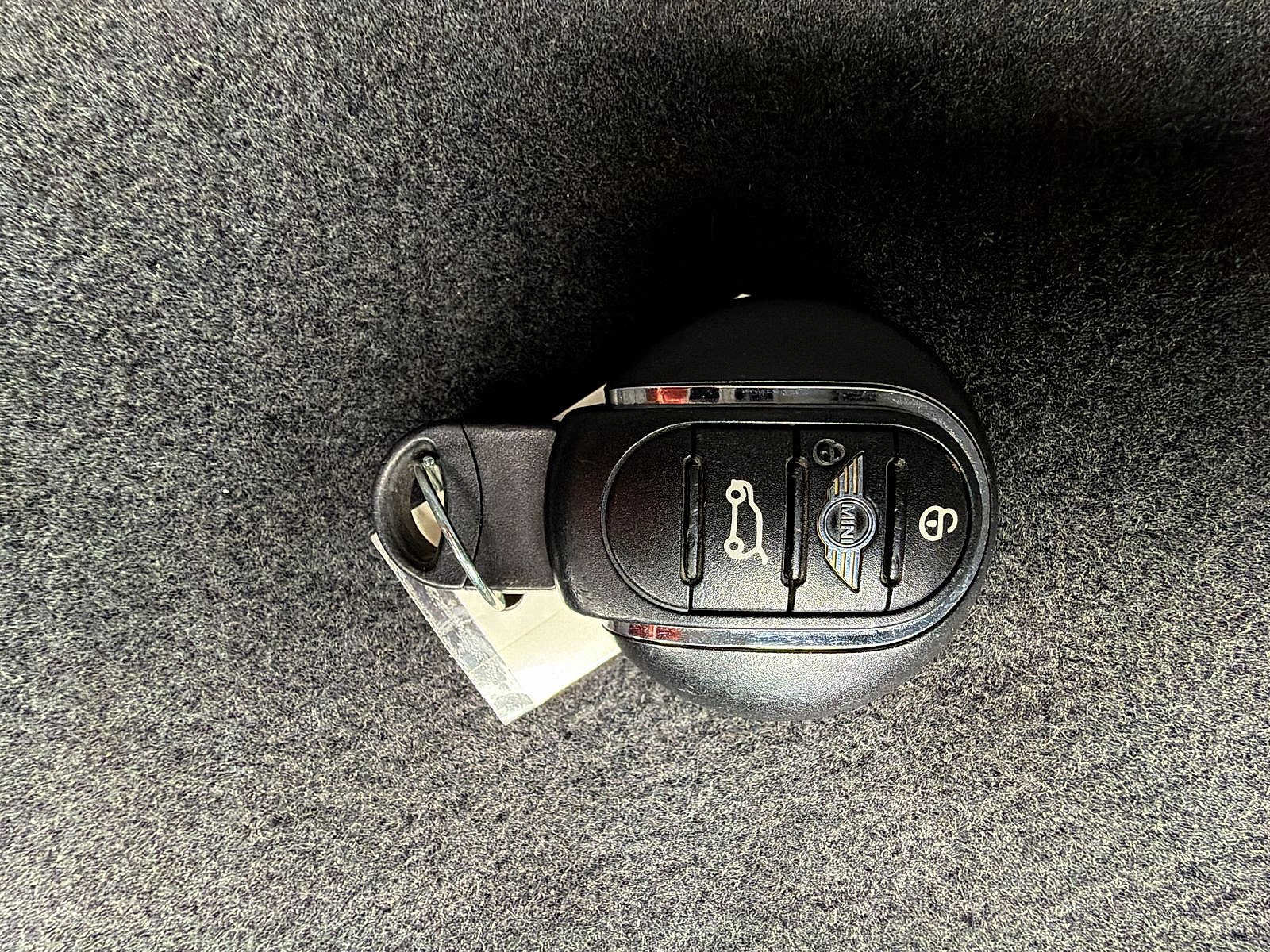 Used 2015 MINI Cooper 2-Door Hardtop FWD image 28