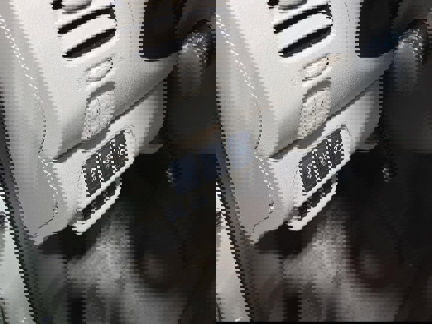 Used 2012 Nissan Leaf SL image 10