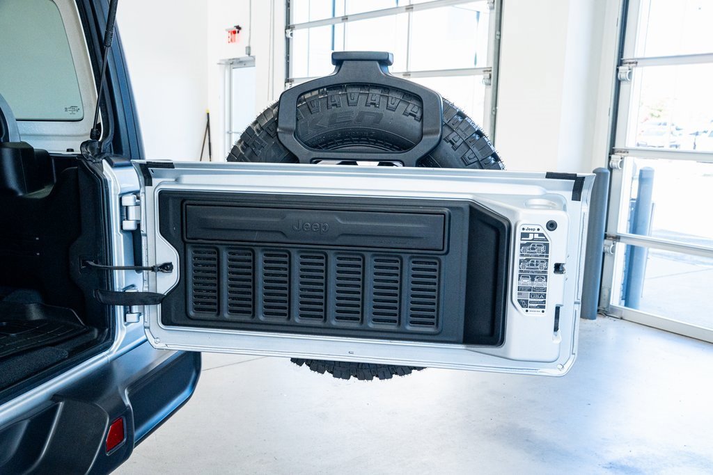 Used 2024 Jeep Wrangler Willys image 54