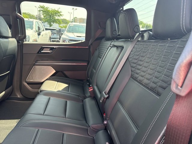 New 2025 GMC Sierra EV Denali image 21