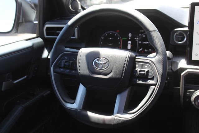 Used 2026 Toyota 4Runner Platinum AWD/4WD image 24