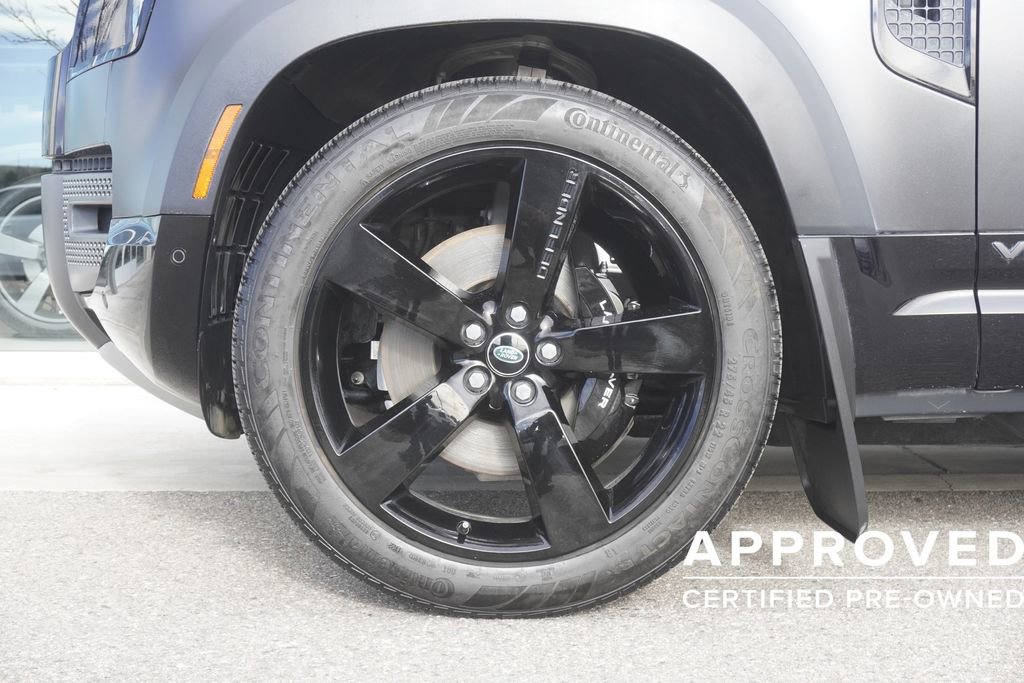 Used 2023 Land Rover Defender 110 Carpathian Edition image 32