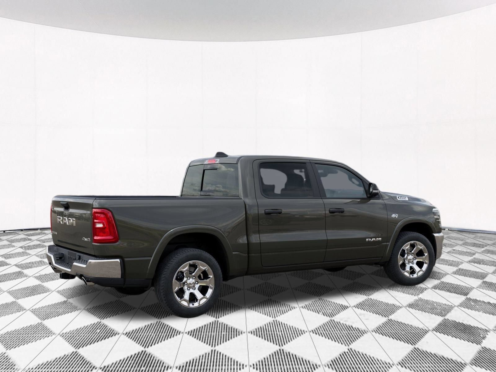 New 2026 RAM 1500 4x4 Crew Cab image 6