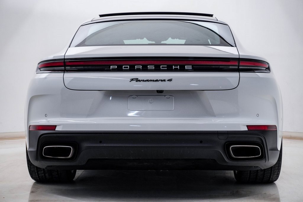 Certified 2025 Porsche Panamera 4 image 11