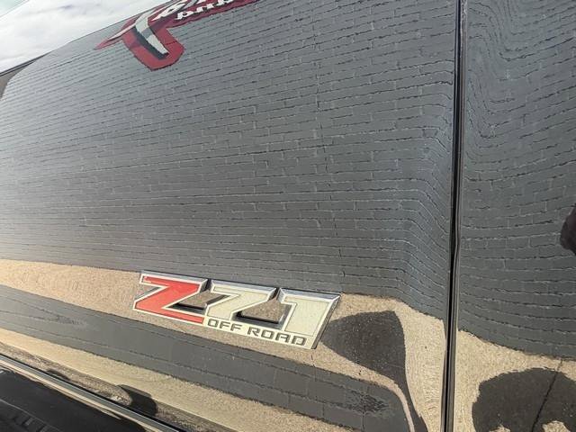 Used 2015 Chevrolet Silverado 1500 LTZ Z71 w/ Midnight Edition AWD/4WD image 7