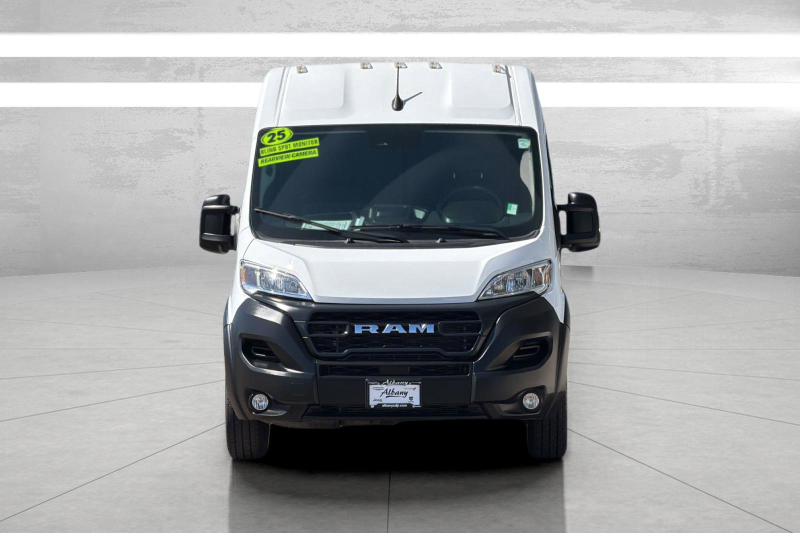 Used 2025 RAM ProMaster 2500 w/ Convenience Group FWD image 3