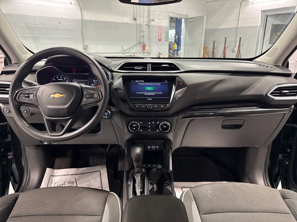 Used 2022 Chevrolet TrailBlazer LT w/ Convenience Package AWD/4WD image 35