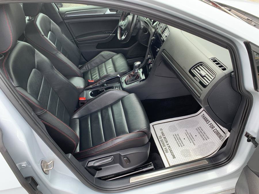 Used 2019 Volkswagen GTI SE w/ SE Experience Package FWD image 12
