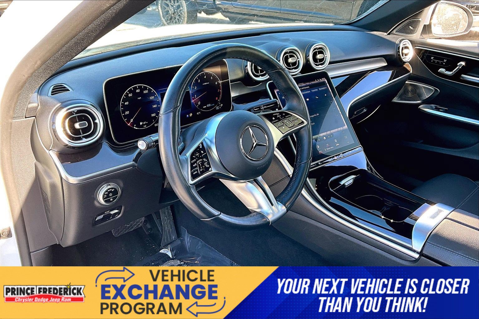 Used 2022 Mercedes-Benz C 300 4MATIC Sedan image 11