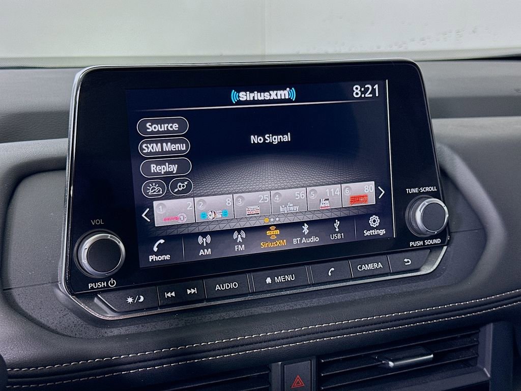 Used 2024 Nissan Rogue SV image 29