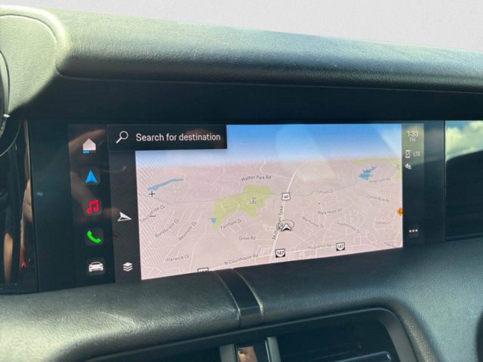 Used 2020 Porsche Taycan 4S w/ Premium Package image 16