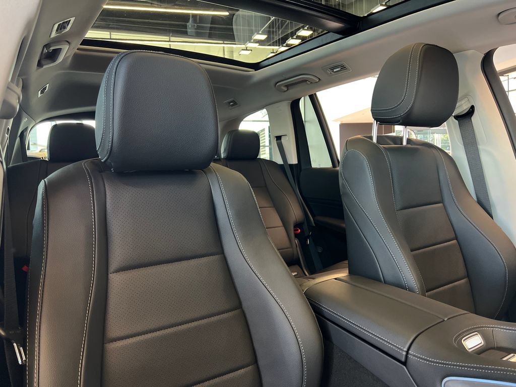 New 2026 Mercedes-Benz GLS 450 4MATIC image 26