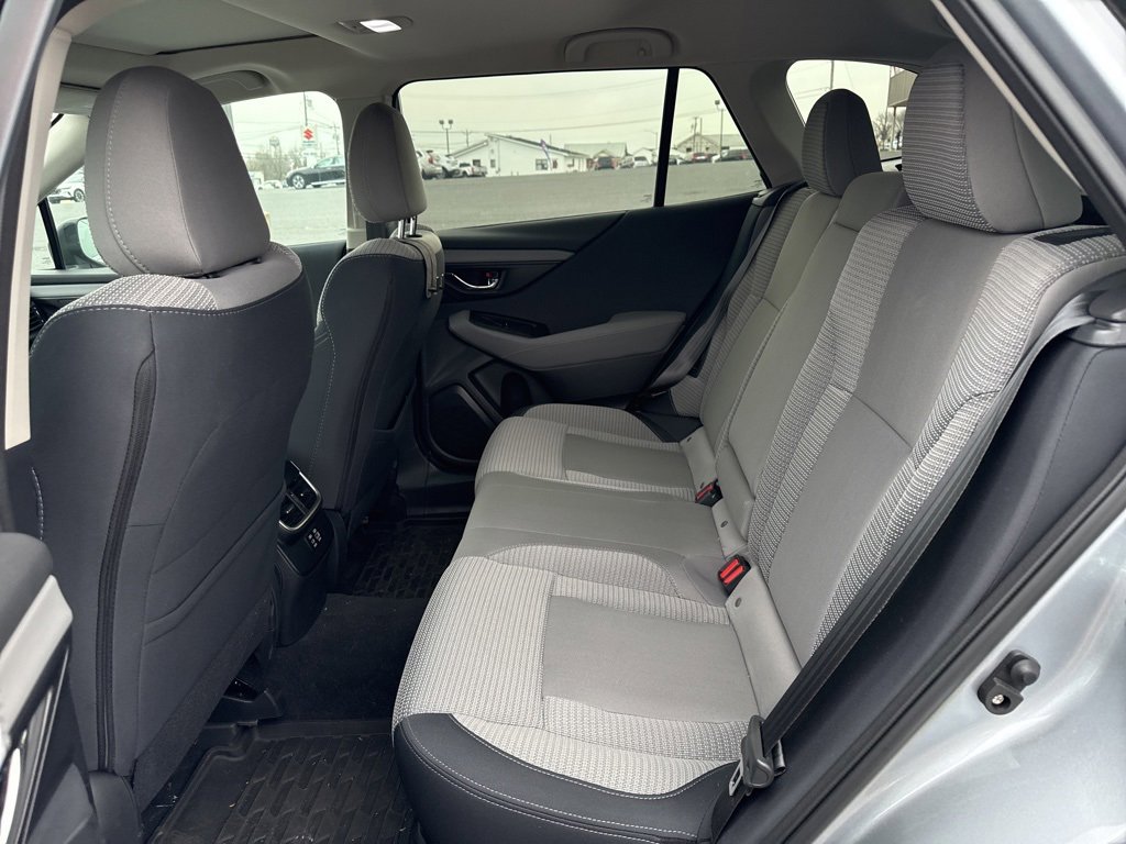 Certified 2024 Subaru Outback Premium image 4