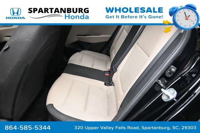Used 2022 Hyundai Accent SEL FWD image 15