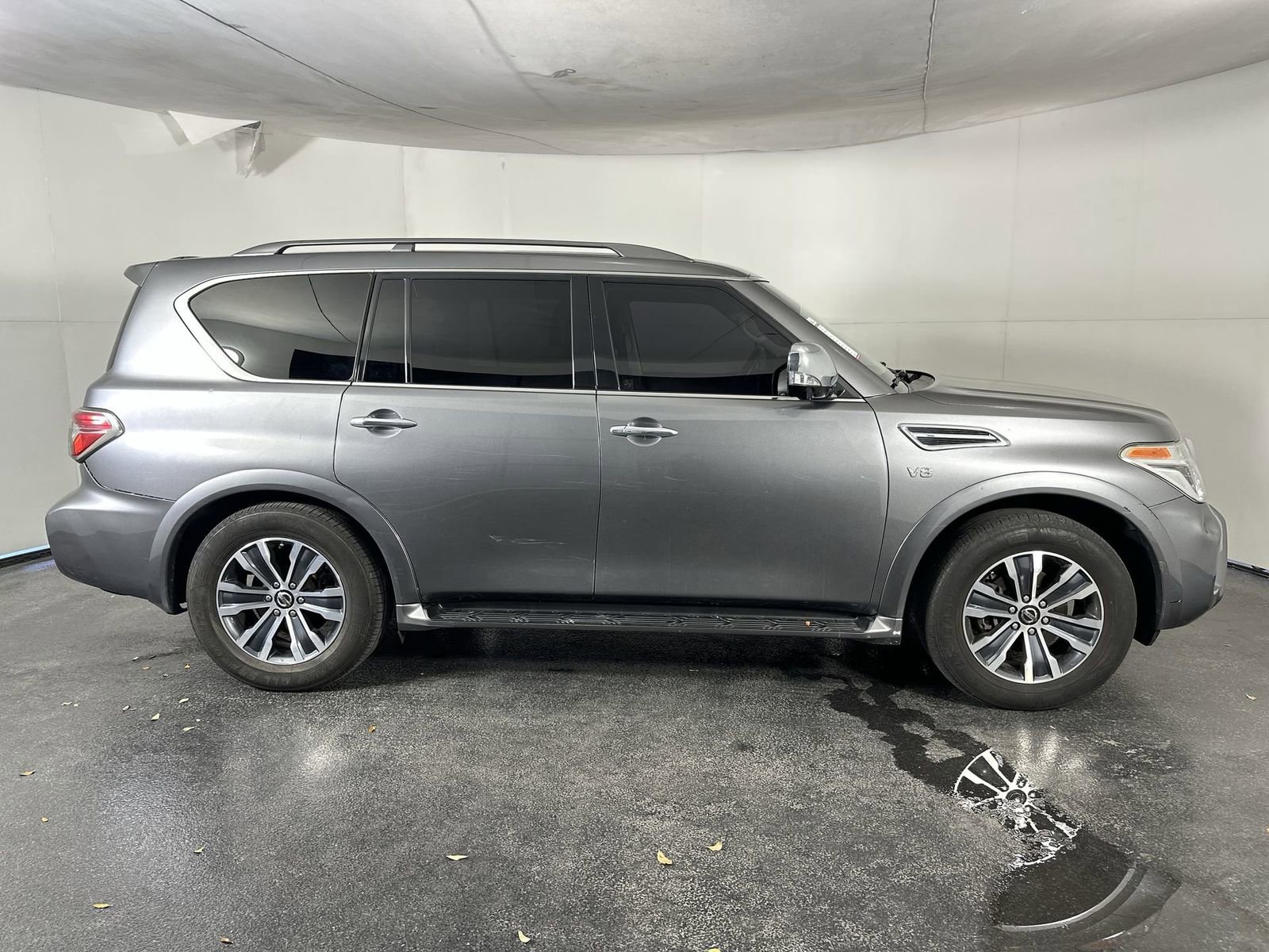Used 2020 Nissan Armada SL image 13