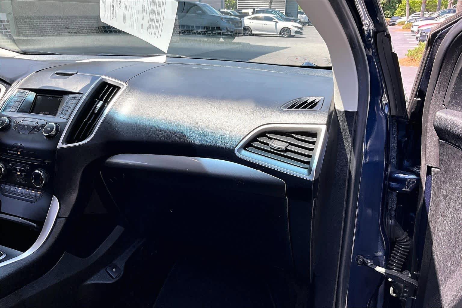 Used 2017 Ford Edge SEL AWD/4WD image 18