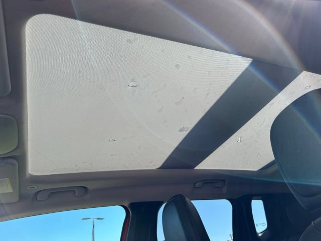 Used 2020 Jeep Renegade Limited w/ UConnect 8.4 Nav Group AWD/4WD image 35