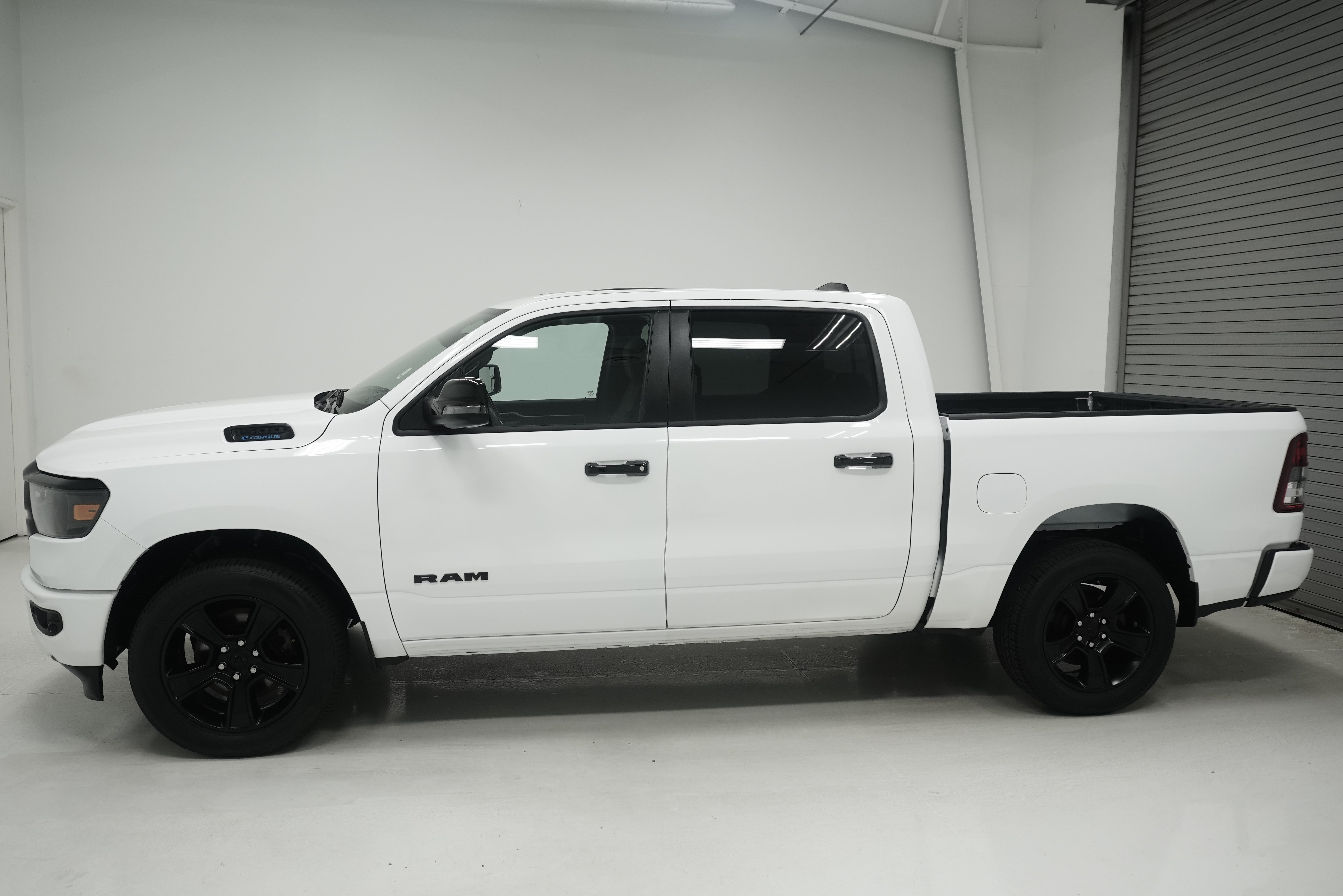 Used 2023 RAM 1500 Big Horn AWD/4WD image 6