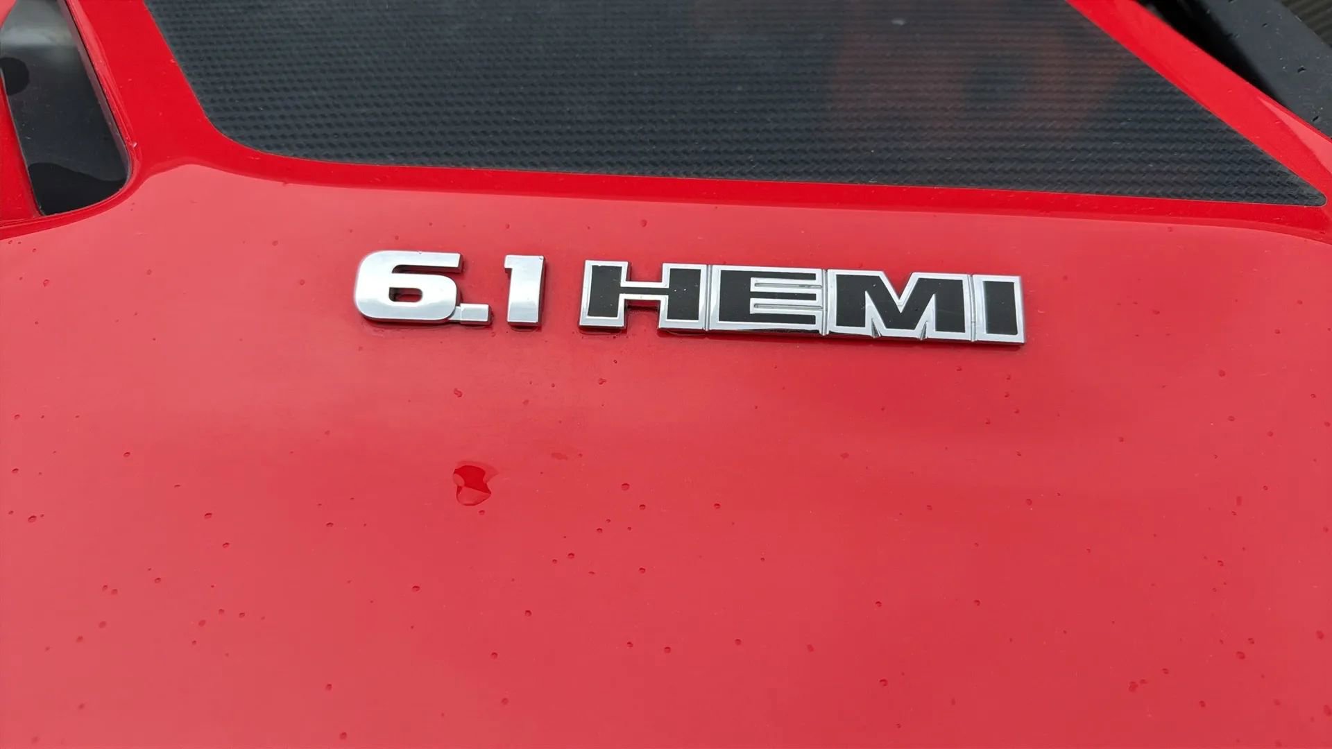 Used 2009 Dodge Challenger SRT8 w/ SRT Option Group II RWD image 12