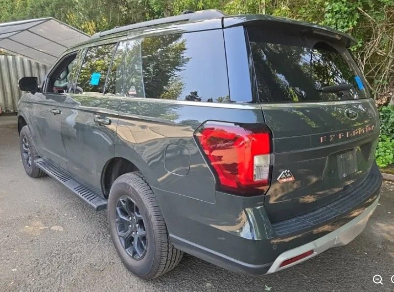 Used 2023 Ford Expedition Timberline AWD/4WD image 3