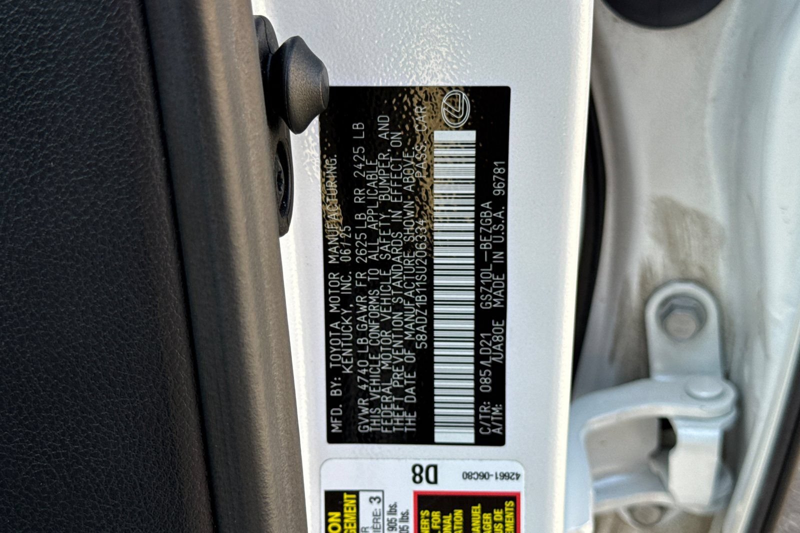 Certified 2025 Lexus ES 350 w/ Premium Package FWD image 31