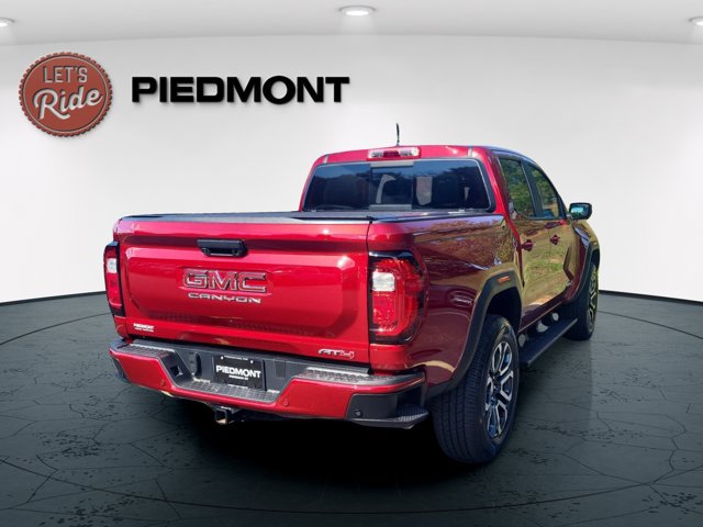 Used 2024 GMC Canyon AT4 w/ AT4 Premium Package AWD/4WD image 5
