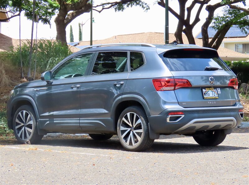 Used 2022 Volkswagen Taos SE FWD image 7