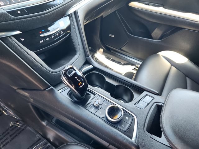 Used 2023 Cadillac XT5 Luxury AWD/4WD image 16