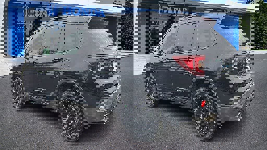 Used 2024 Honda Passport Black Edition image 6