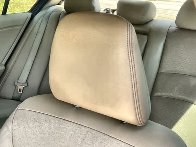 Used 2015 Honda Accord EX-L image 25