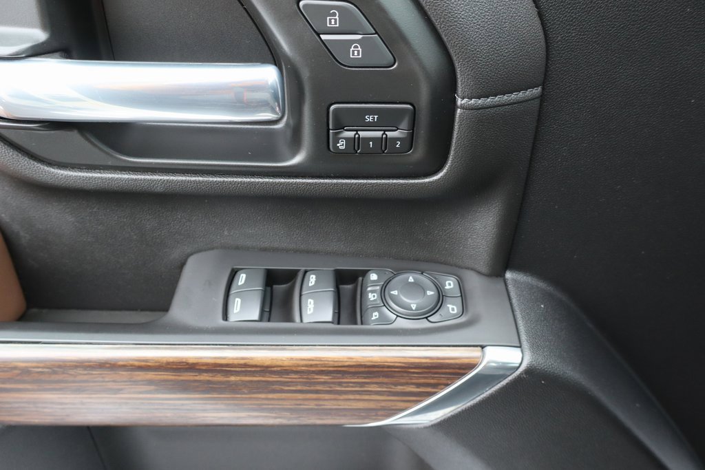 Used 2021 Chevrolet Silverado 3500 High Country w/ Z71 Off-Road Package image 25