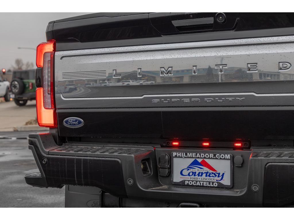 Used 2024 Ford F450 Limited w/ FX4 Off-Road Package image 31