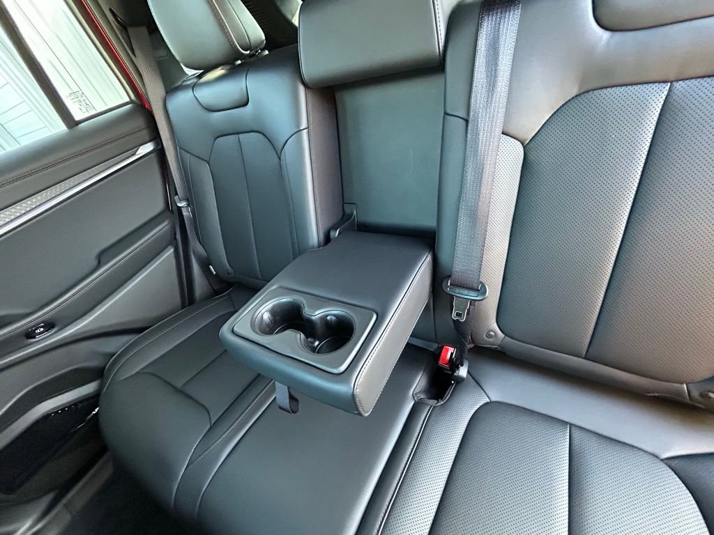 Used 2025 Jeep Wagoneer S Limited image 19